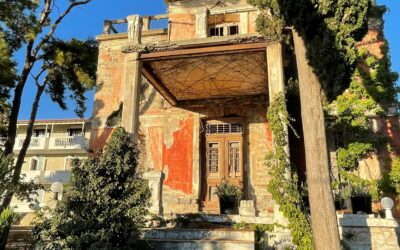 Hoe het vakantieoord in Famagusta veranderde in een verlaten spookstad